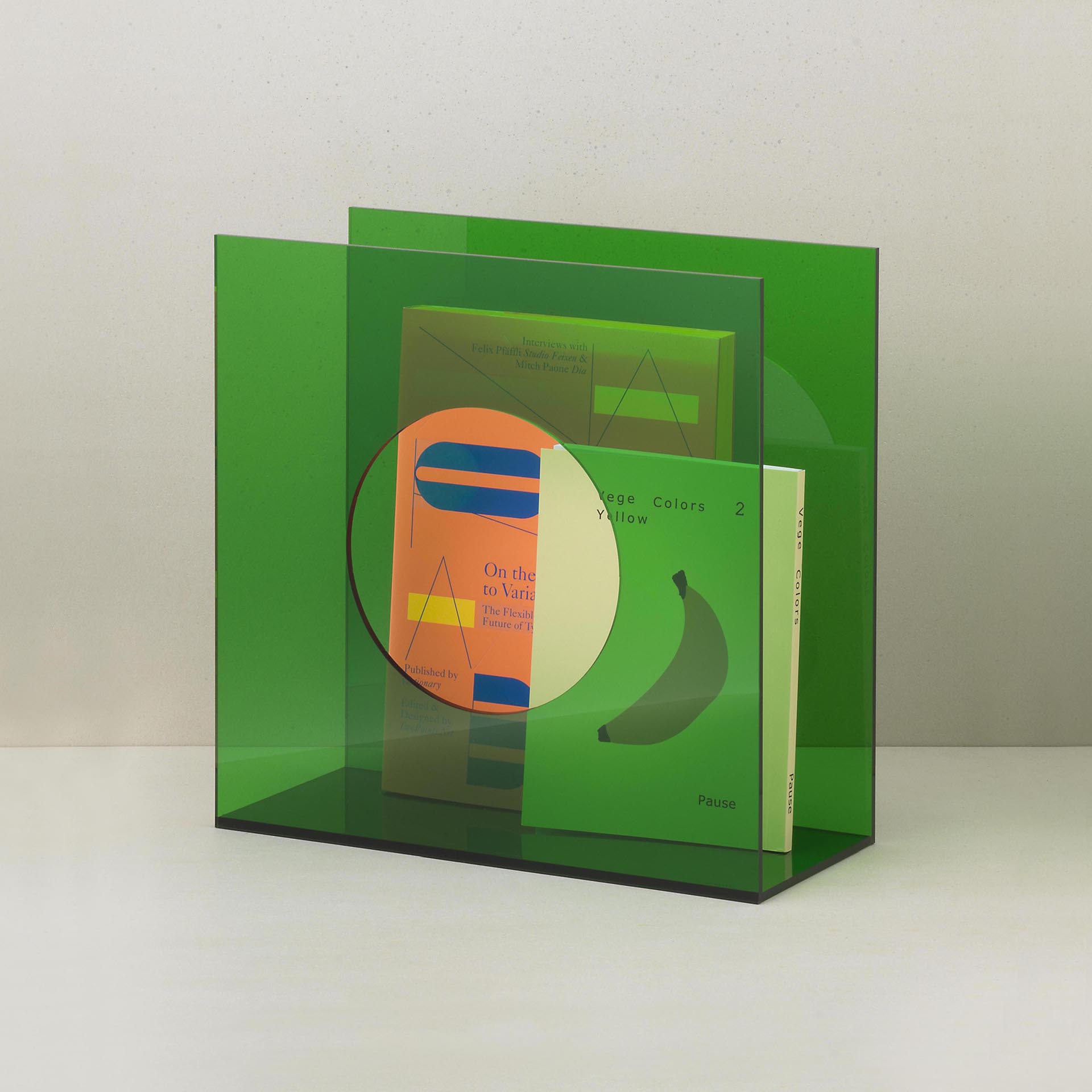 AC-2514 - Window Magazine Holder