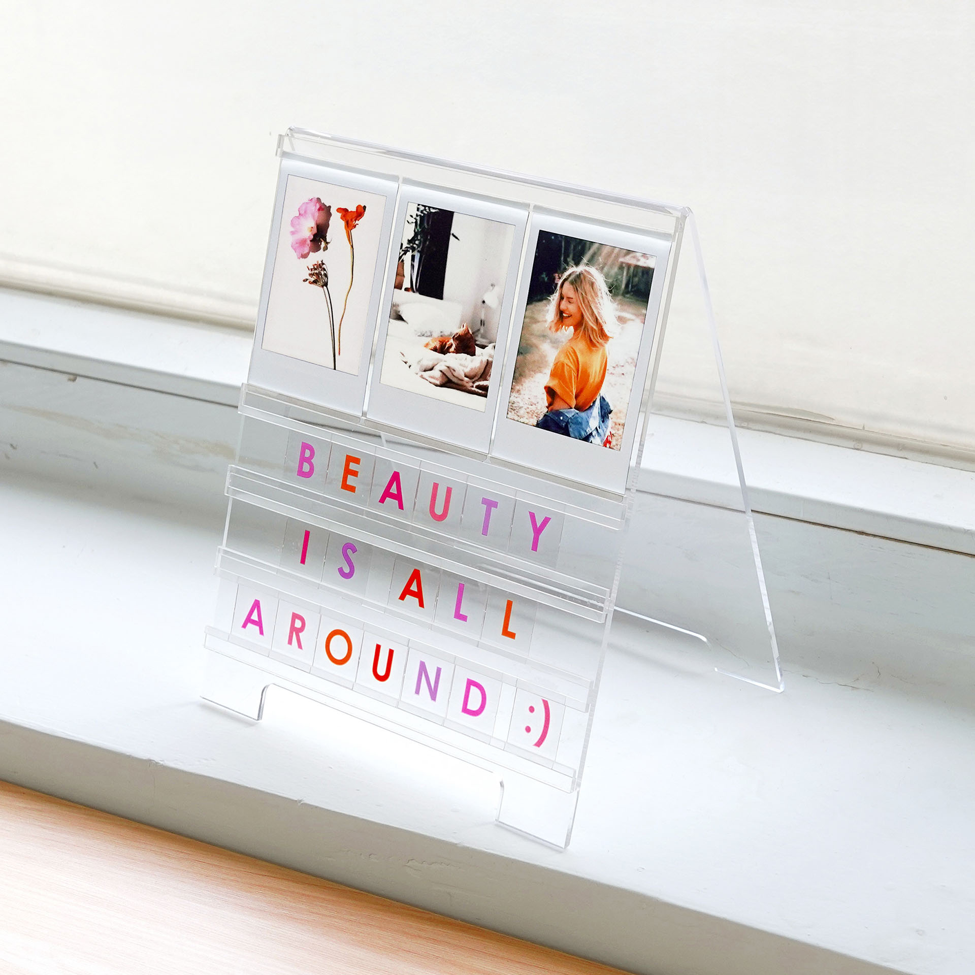 WB-2116 - Instax Message Board